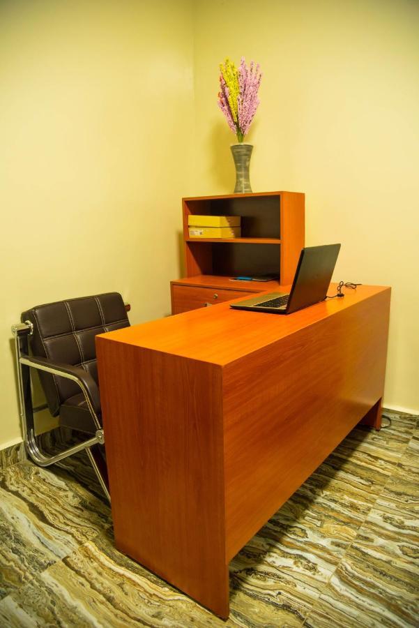 Avisha Town Hotel Kigali Exteriör bild