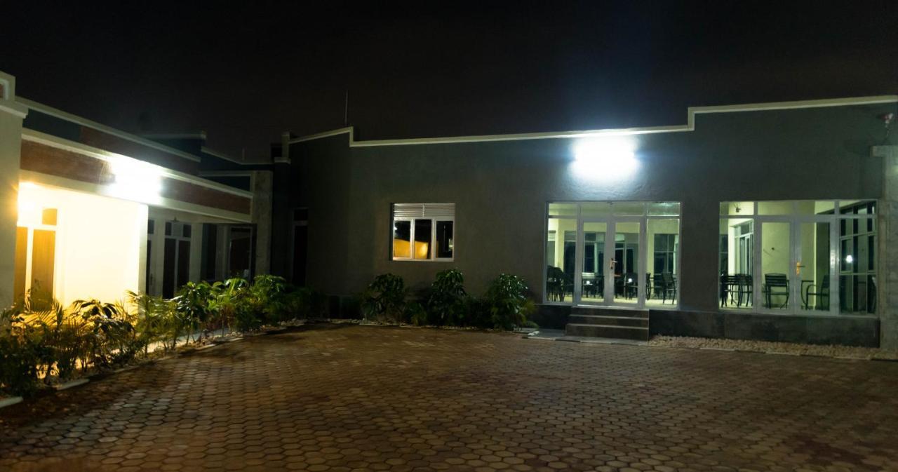 Avisha Town Hotel Kigali Exteriör bild