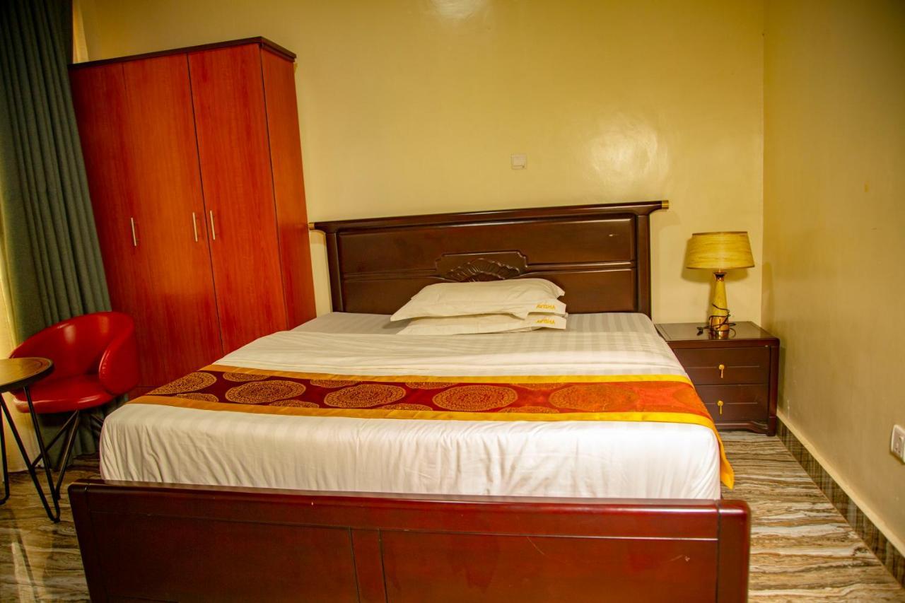 Avisha Town Hotel Kigali Exteriör bild